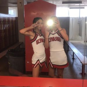 Meet your Posher, Lucy